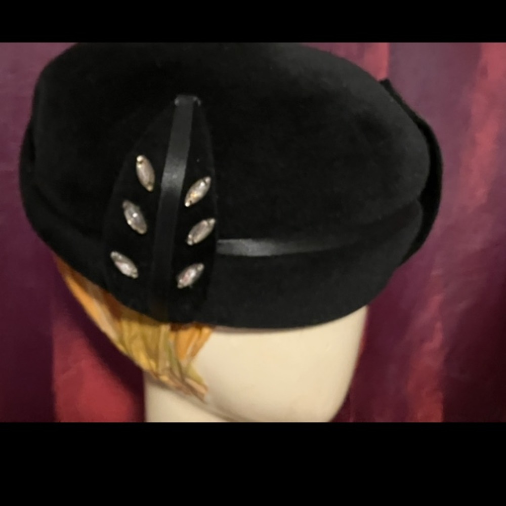 1950’s velour black diamond rhinestone hat